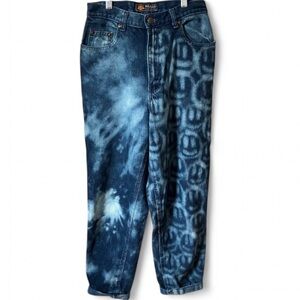 Route 66 Relaxed Fit High Waist Acid Washed Smiley Face Boyfriend Jeans size 5/6